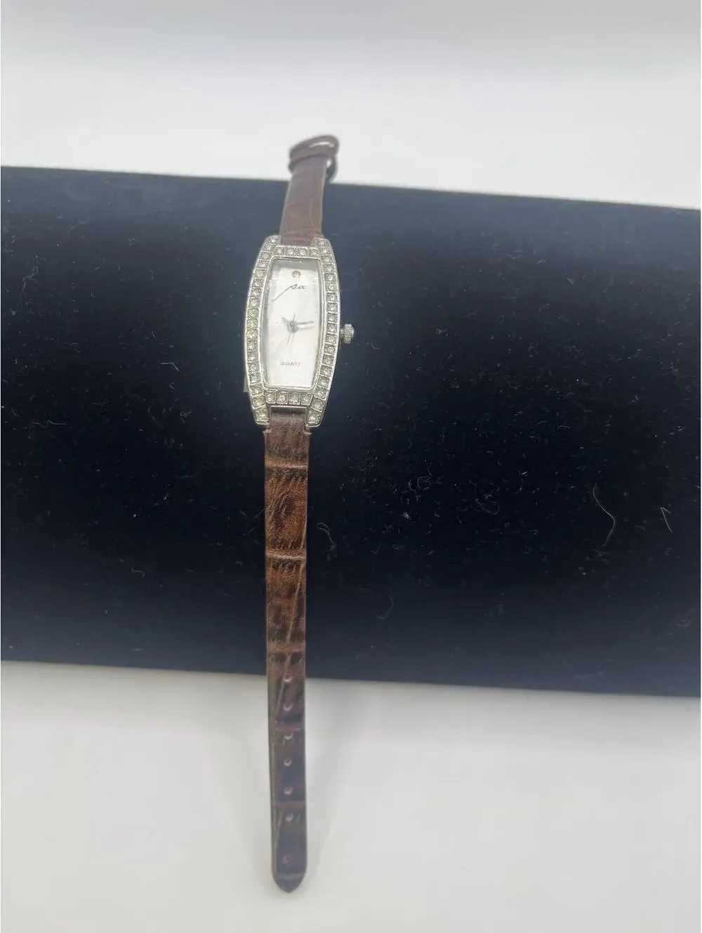 Women's Leather Strap Watch Rhinestone Accents Elegant Brown Silver Jewelry